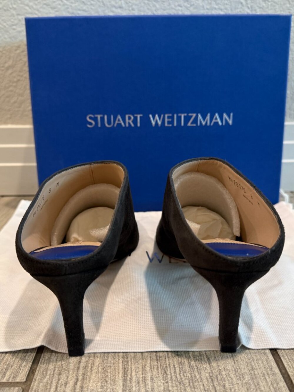 Stuart Weitzman ASPHALT SUEDE Mules SIZE: 8 US - Picture 5 of 6